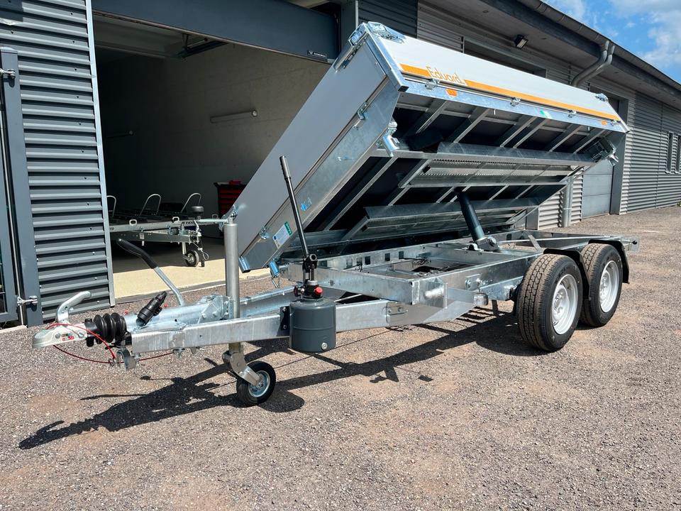 Eduard Three-Sided Tipping Trailer, 3.11 m x 1.60 m, 2,700 kg GVW, Trailer with Loading Ramps, NEW