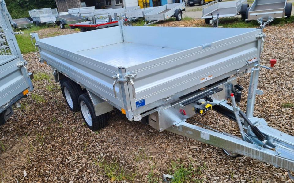 Humbaur HTK 3500.31 Trailer with Electric Pump and Three-Sided Tipper