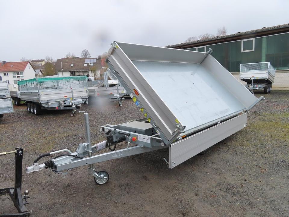 Böckmann Car Trailer with Three-Sided Tipping (3.0 t), Electric Tipping
