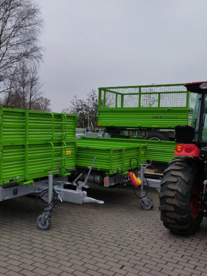 Three-sided tipping trailer, 3–4 t and 5 t capacity, from €5,740 including VAT