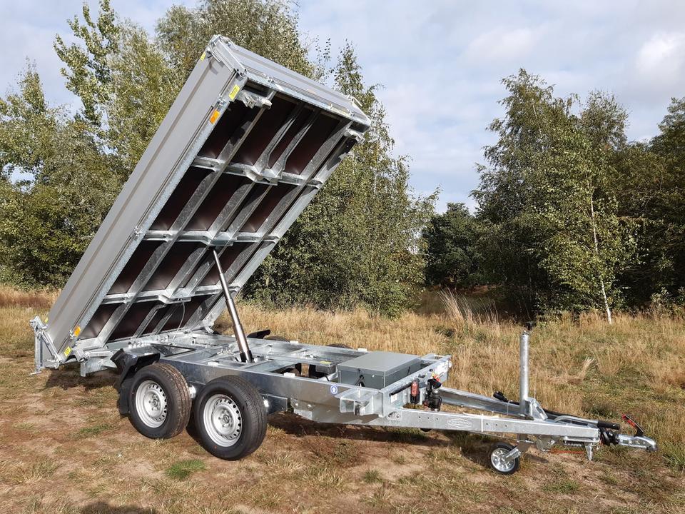 Böckmann DK-AL 3218/27 P Eco XXL 3-Way Tipping Trailer, Electric-Hydraulic, 2.7 t, 3.2 x 1.8 m
