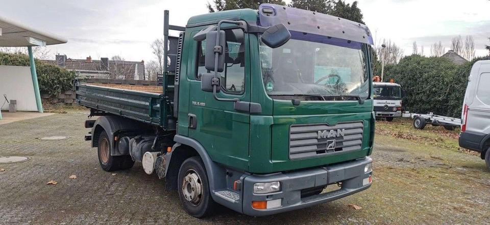 MAN MEILLER Three-Sided Dump Trailer with Dual Hitch (2x AHK) and Climate Control