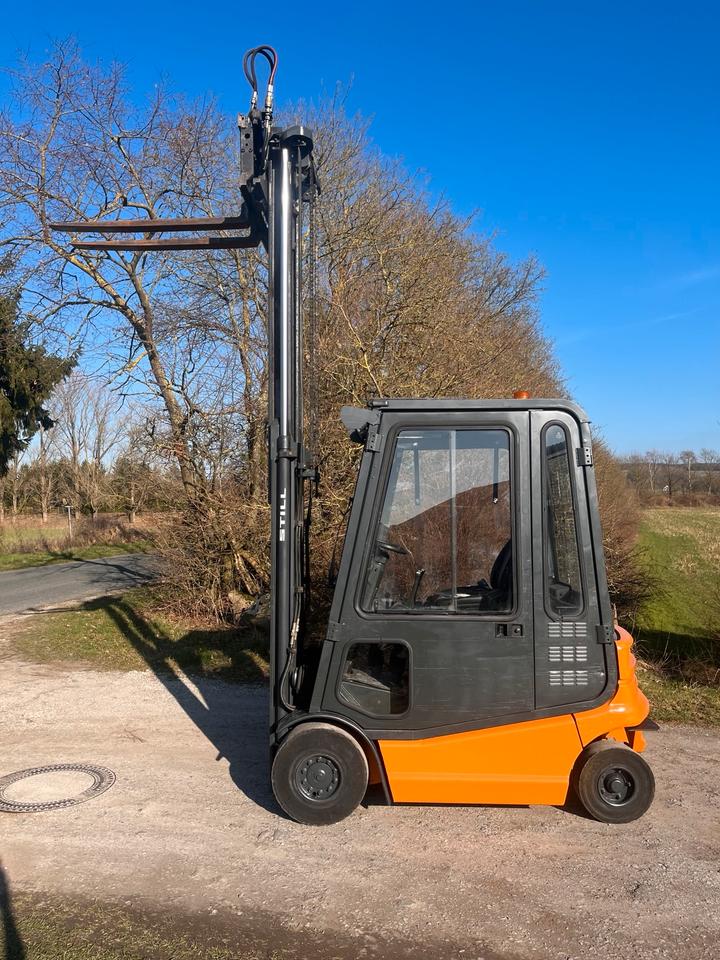 Still Forklift R60-25 80V with forks and side shift 2.5t