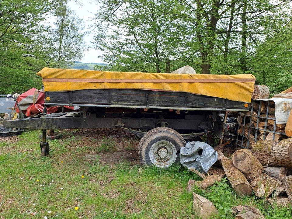Three-Sided Tip Trailer 3.5 T