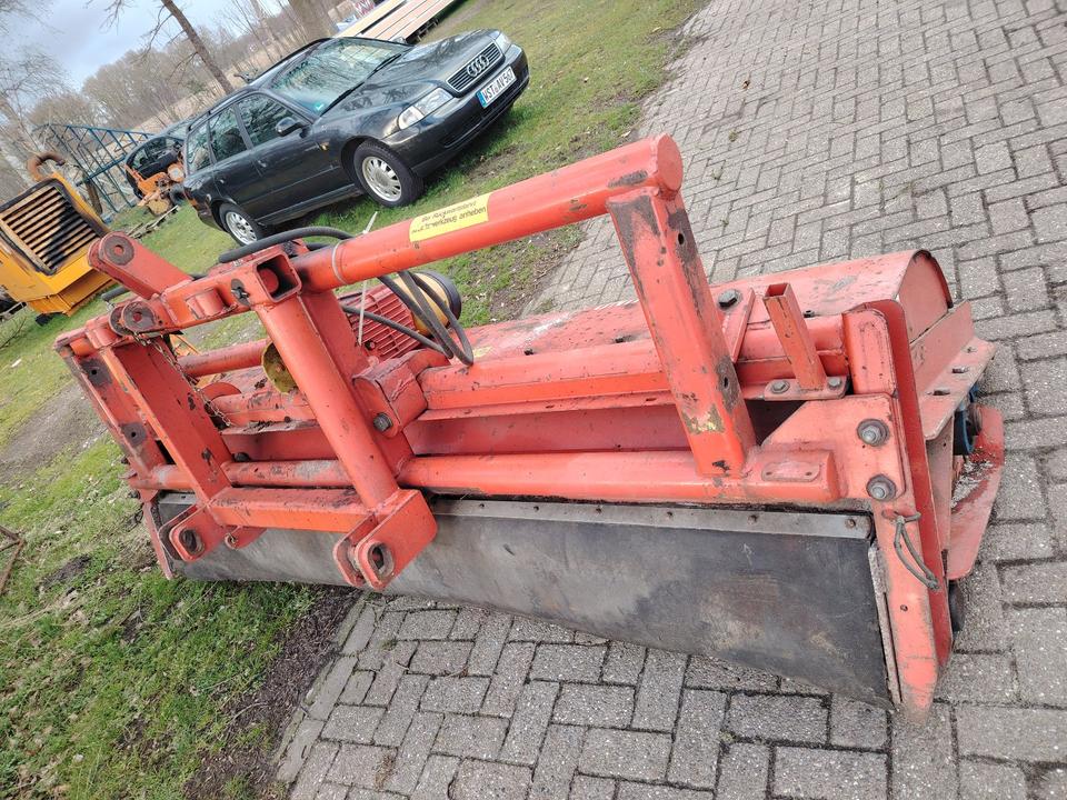 Dücker Front Mulcher, Flail Mower UM27, Side Shift 2.99 m