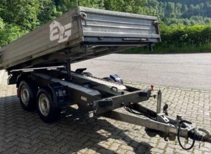 Pongratz SKS 3-Side Tipper Trailer, 3.5 t, Year 2020, with Loading Ramps