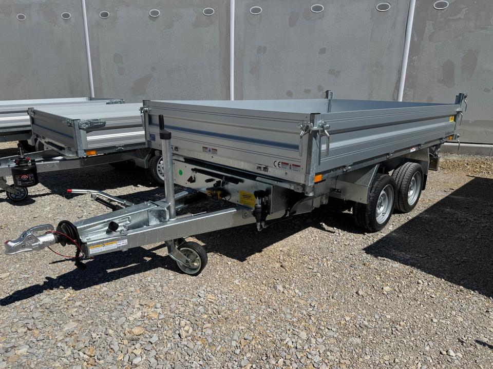 Humbaur HTK 3500.31 Three-Sided Tipping Trailer, 3,500 kg