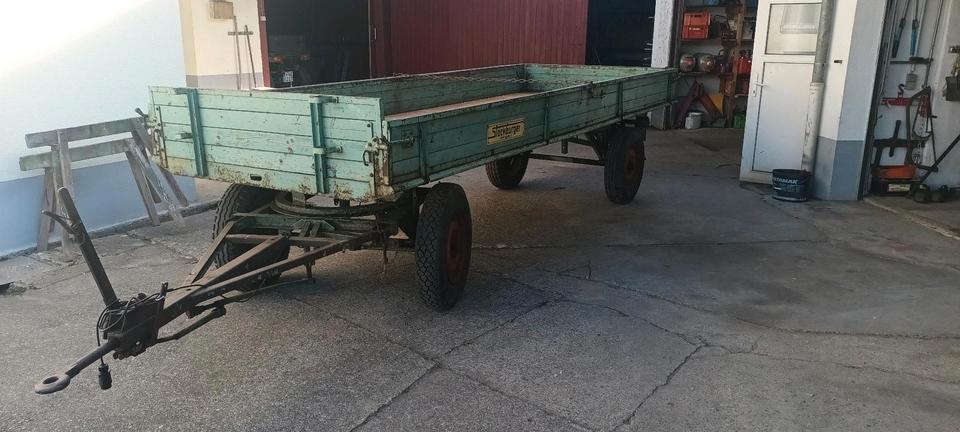 2-Axle Side-Tipping Trailer
