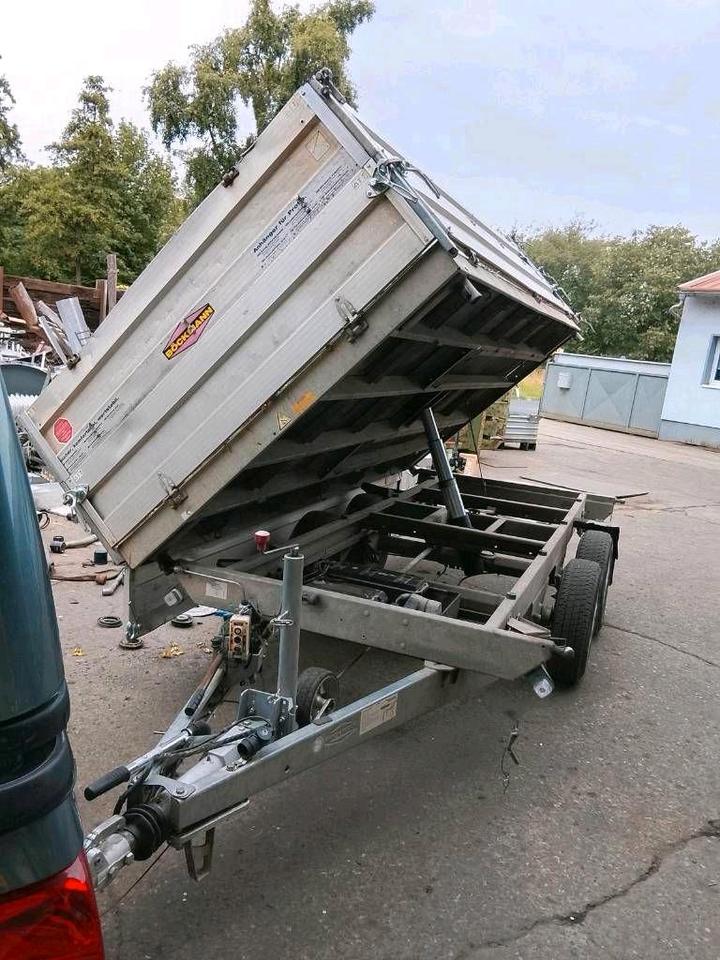 Böckmann three-sided tipper trailer, 3.5 t, built in 2018, with TÜV for one year, dimensions 3.60 m x 1.80 m x 0.80 m