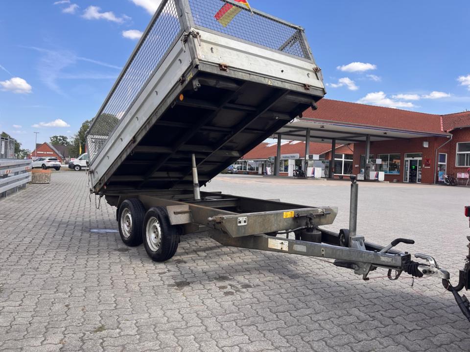 Böckmann Car Trailer, 3-Sided Tipping Trailer, 2,700 kg