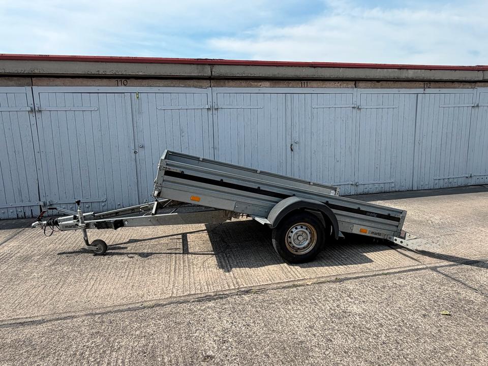 Martz Multitransporter Tilting Trailer with Wall Extension and Drivable Rear Tailgate