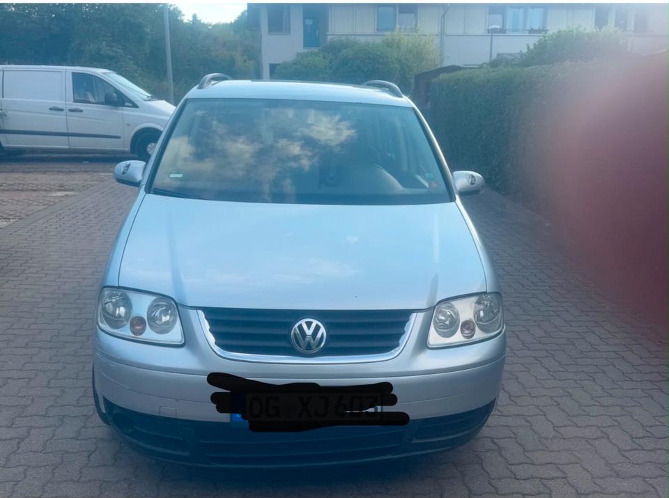 Volkswagen Touran (First generation, 2003-2006) 1.9 TDI diesel, 77 kW / 105 PS, 5-seat MPV