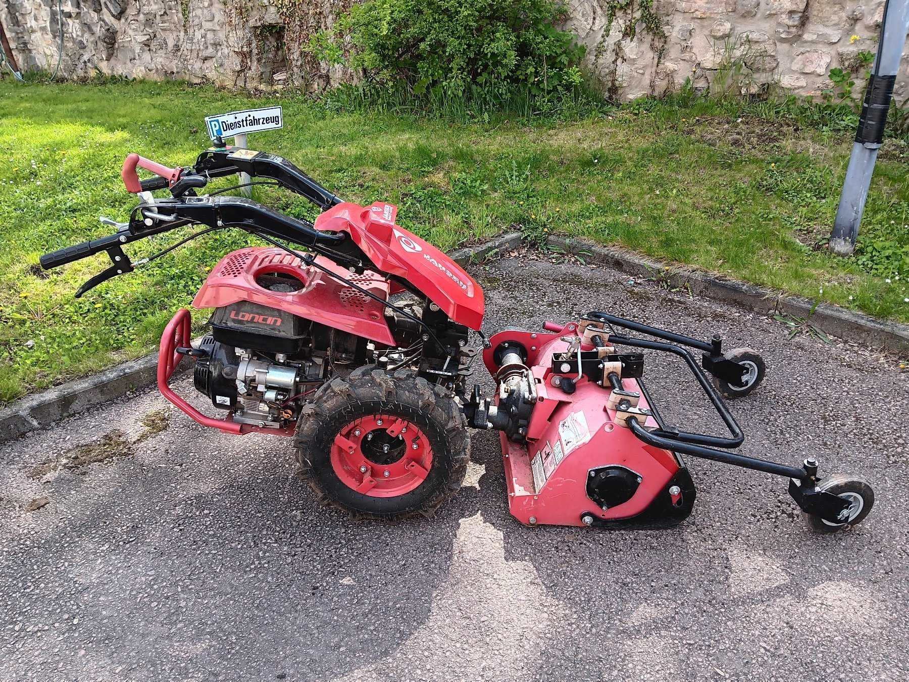 Jansen MGT-600E Single-Axle Tractor with 60 cm Flail Mower and Two Masko Loading Ramps