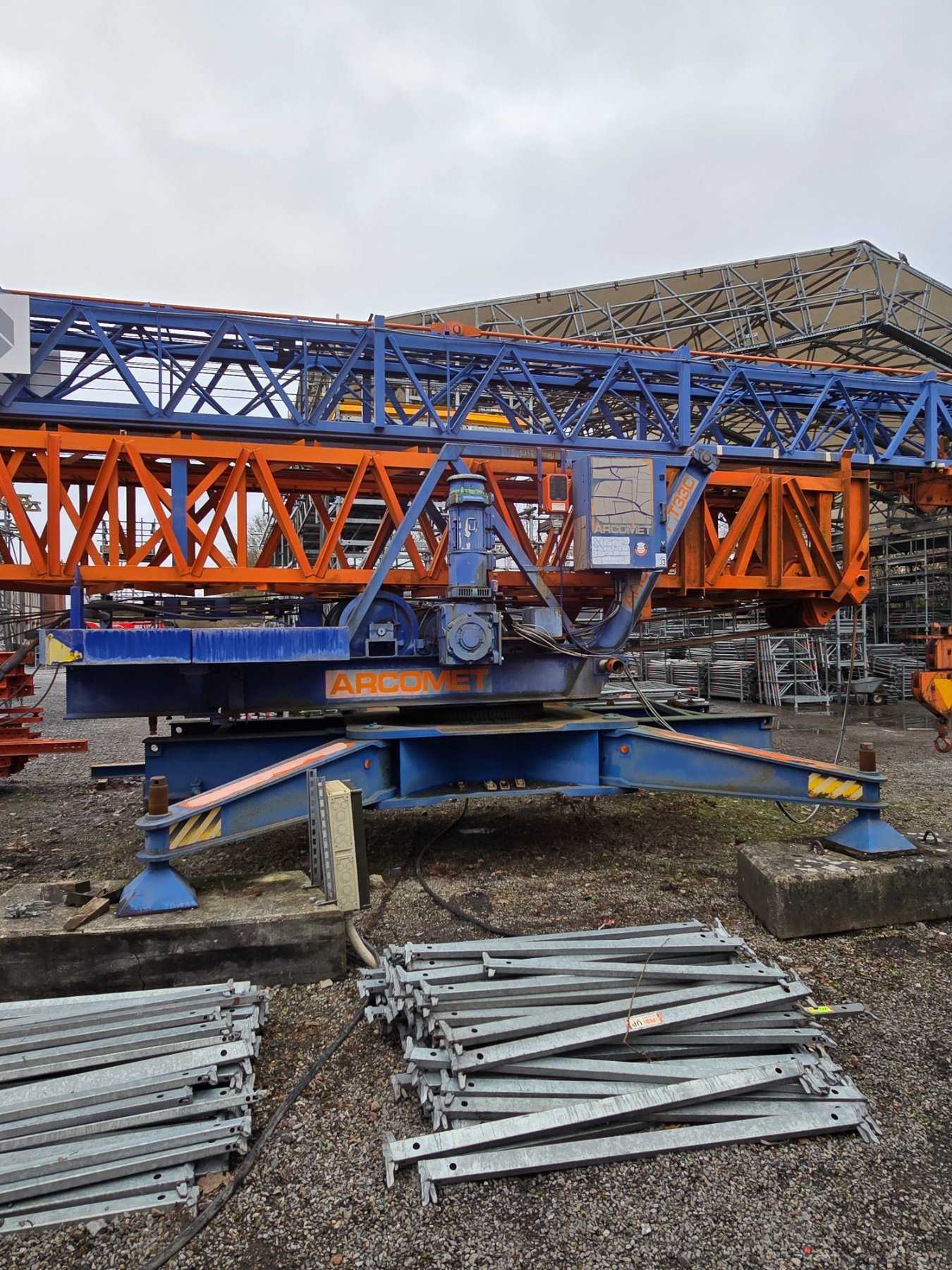 Arcomet Tower Crane Type T33C