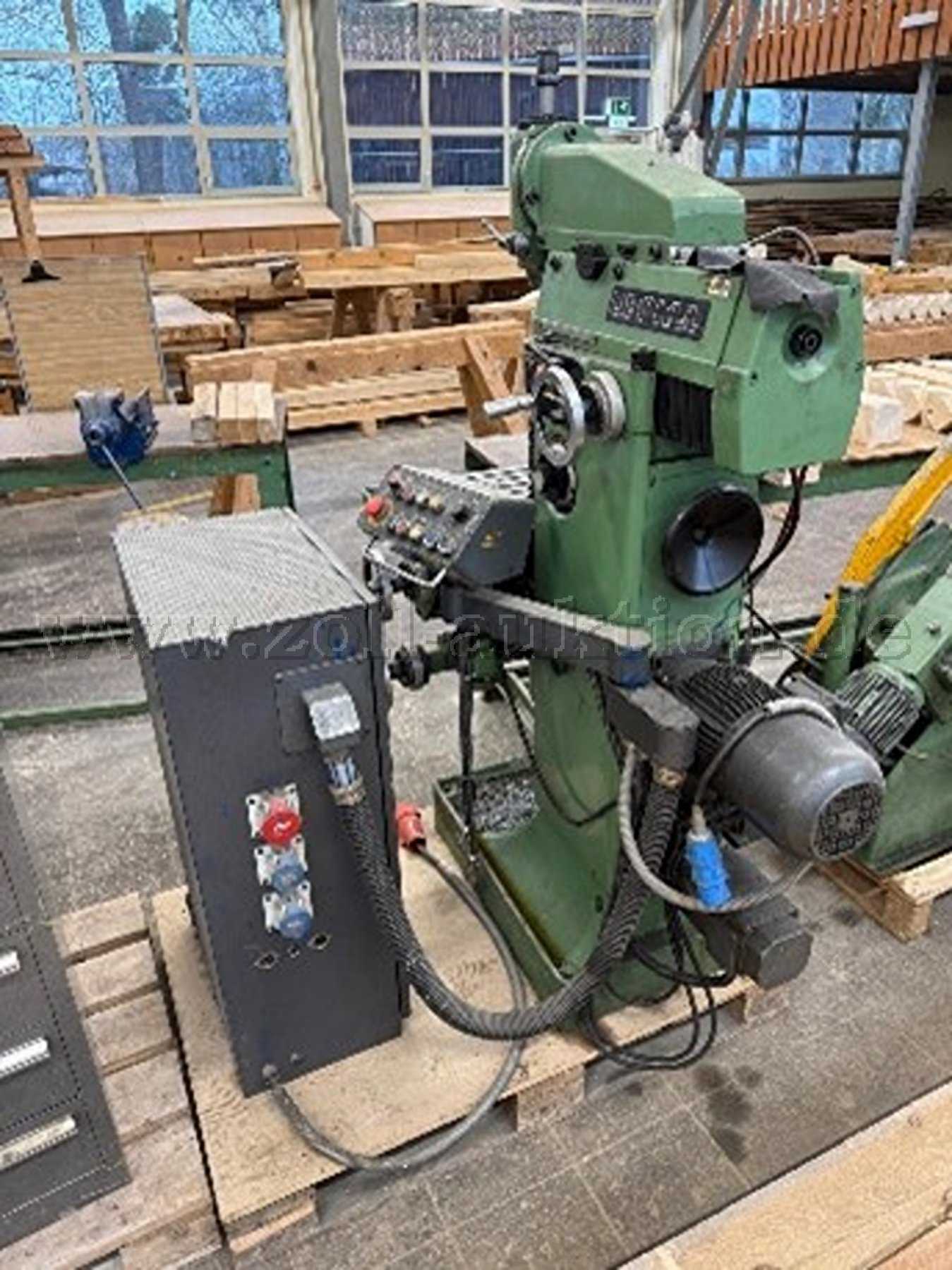 Deckel FP1 Tool Milling Machine