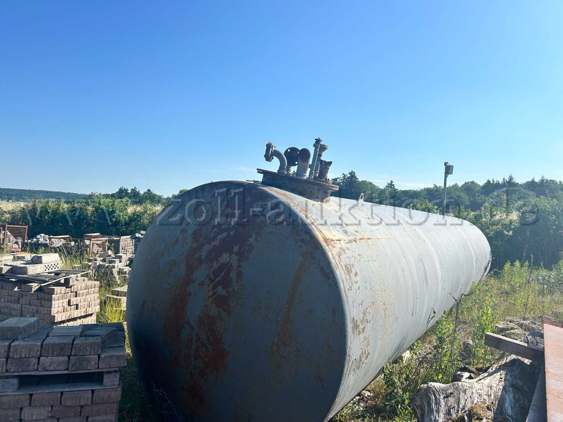 30,000 L Heating Oil Tank by Stefan Nau, cleaned
