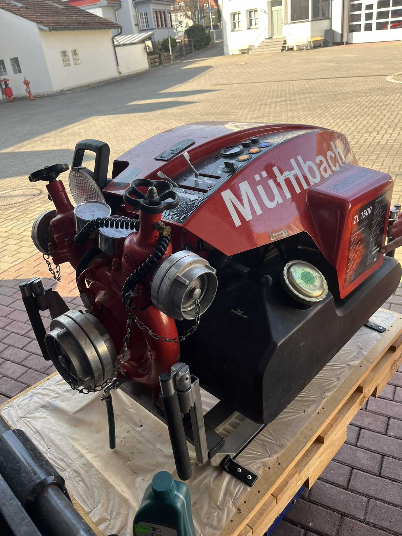 Curtis ZL1500 Portable Fire Pump FPN 10-1000