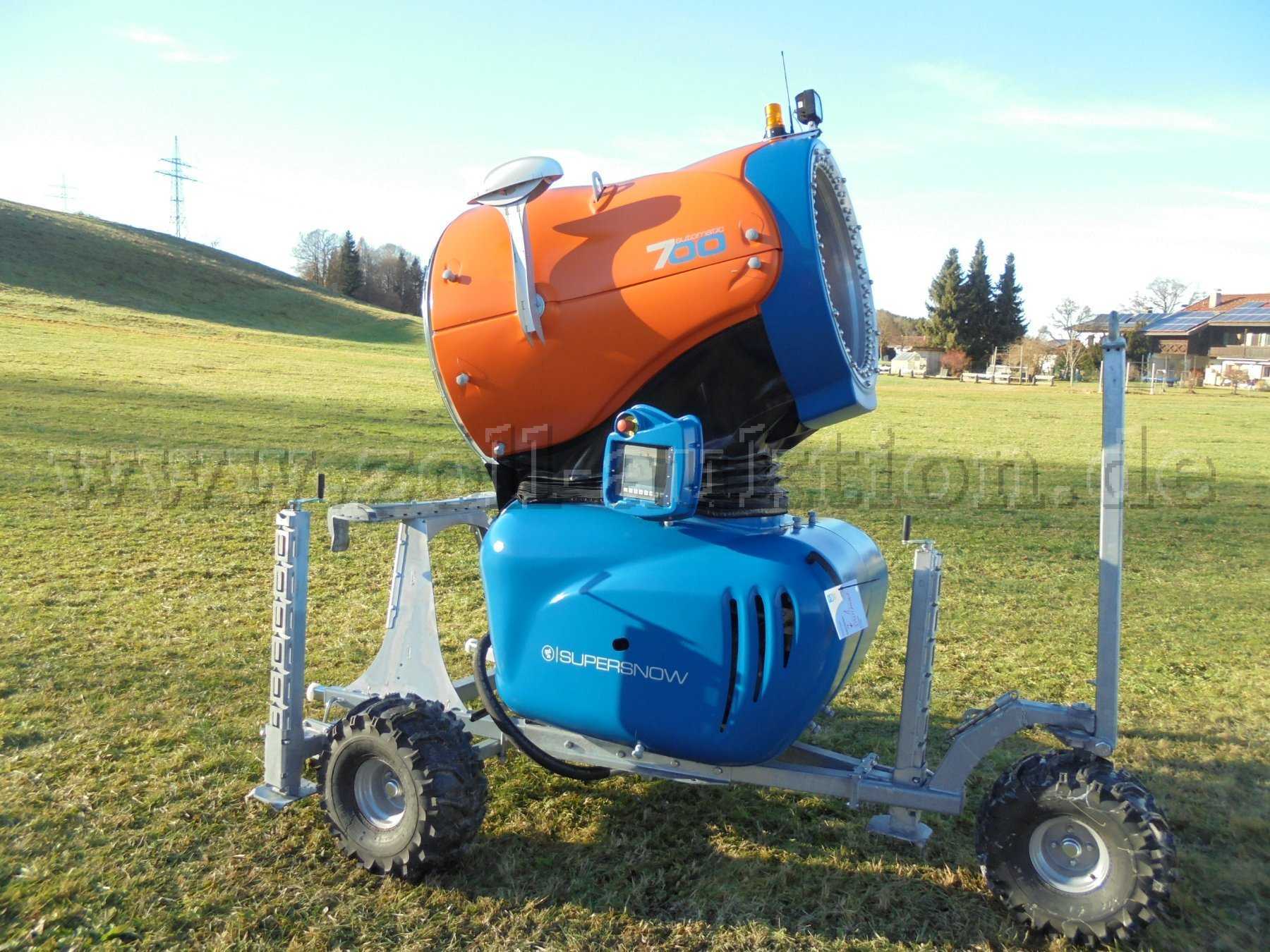 Supersnow SE 700 ASE Mobile Snow Cannon