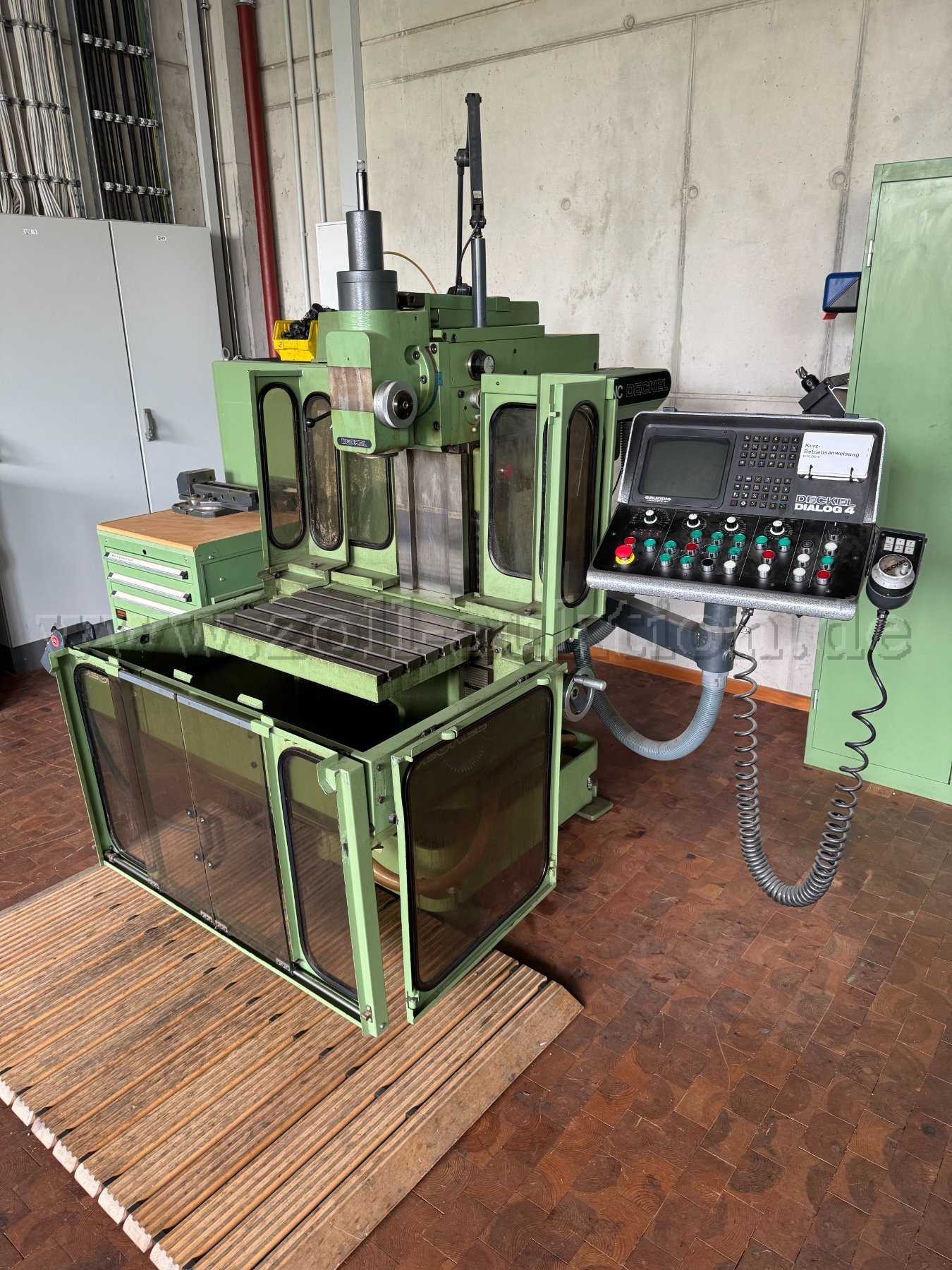 Friedrich Deckel FP2 NC Milling Machine (1987)